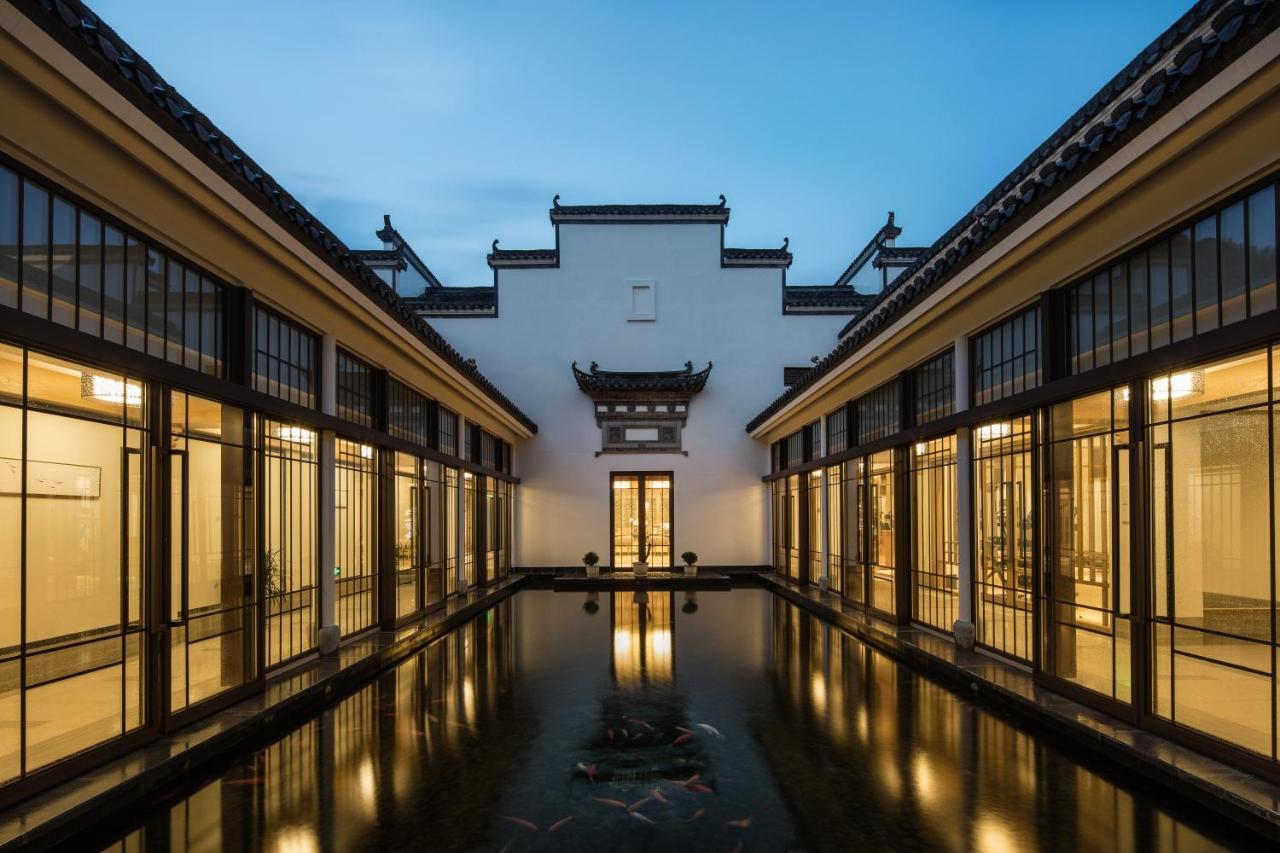 Banyan Tree Hotel Huangshan-The Ancient Charm Of Huizhou, A Paradise Esterno foto