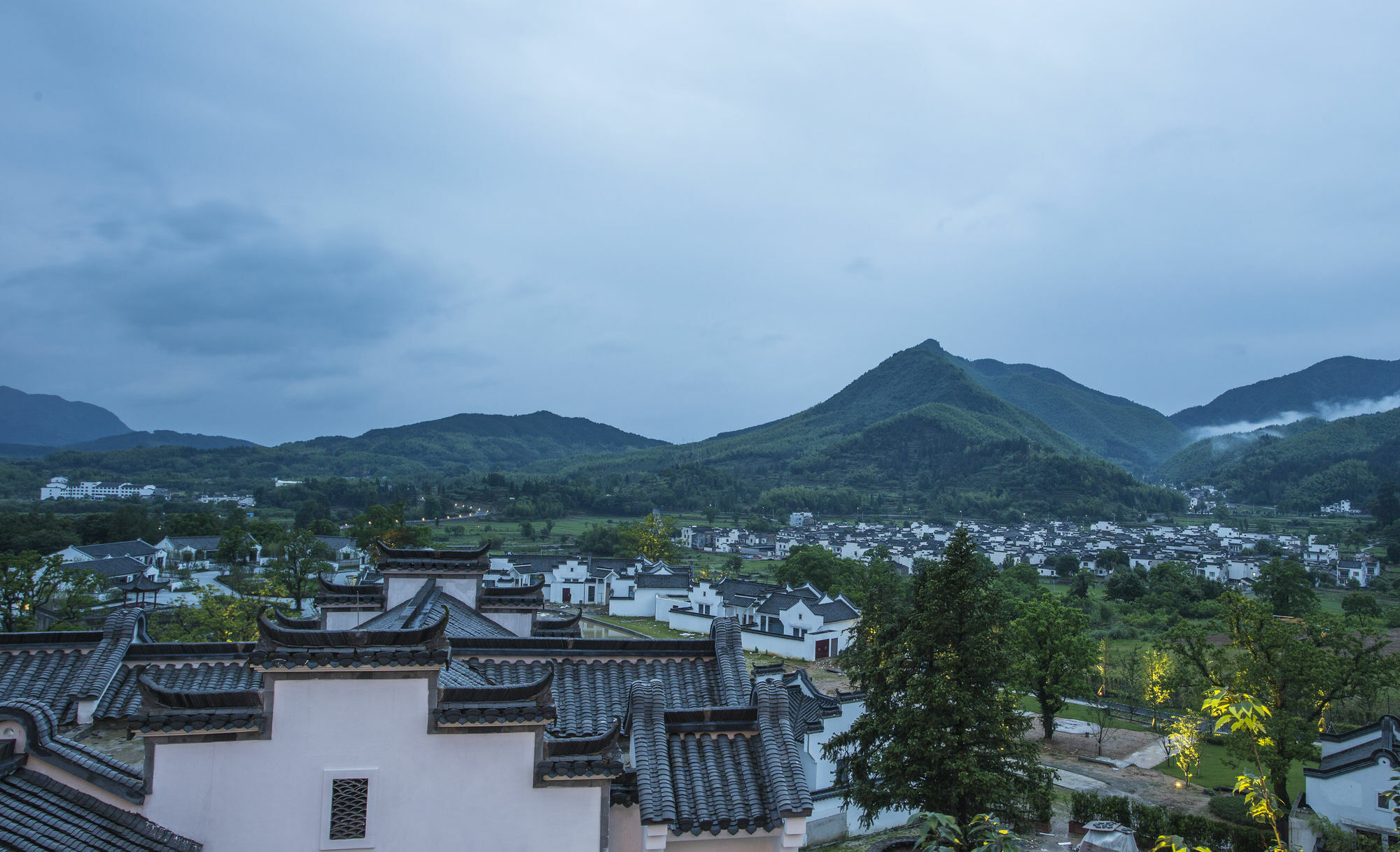 Banyan Tree Hotel Huangshan-The Ancient Charm Of Huizhou, A Paradise Esterno foto